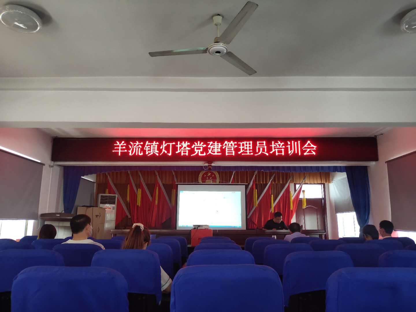 山東興源機械有限公司官網(wǎng)|起重機|行車|山東興源機械|單梁起重機|電動葫蘆|起重配件|m.jskmjx.cn|xyqzj|xyqzj.com|興源起重機|興源|起重機行車|起重設(shè)備|起重機械